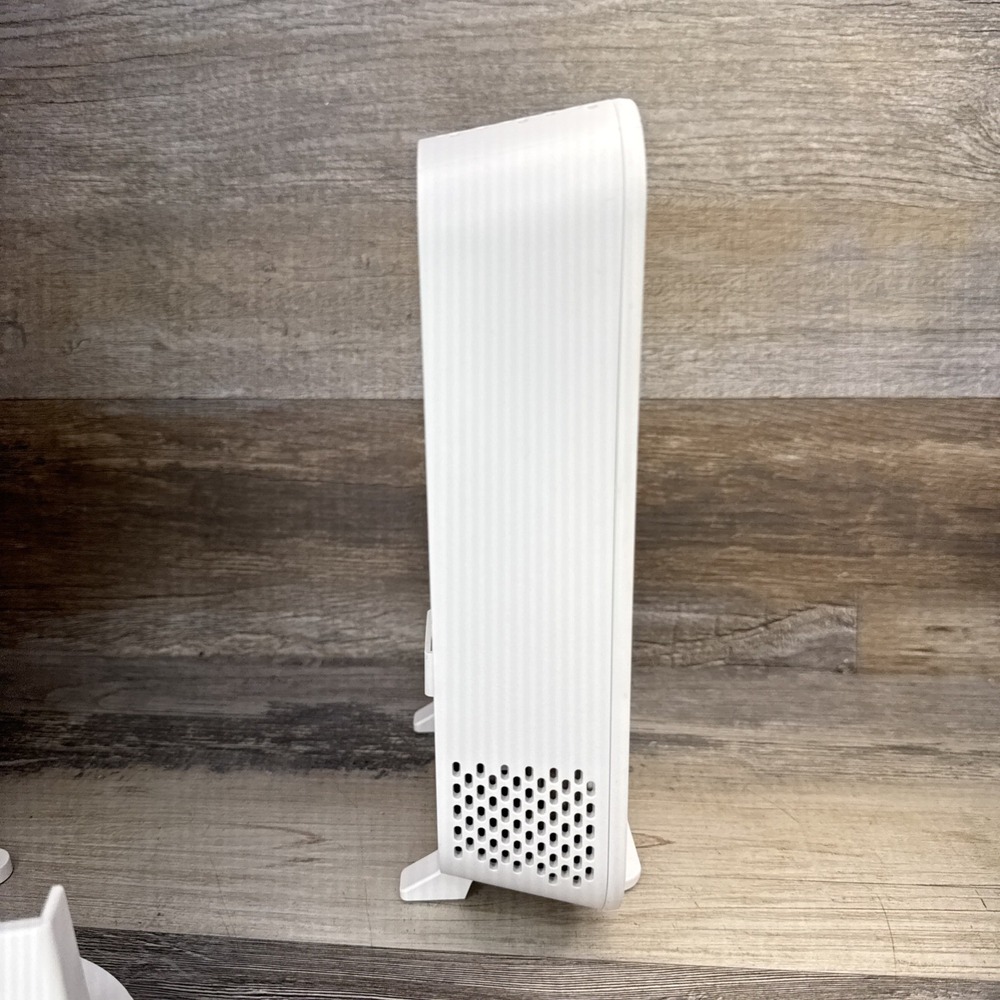 T-Mobile 5G Gateway TMO-G4AR & Wi-Fi Mesh Access Point - Picture 9 of 16